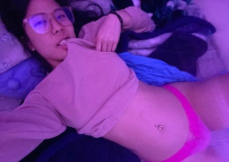 myleskitty アダルトスター ギャラリー