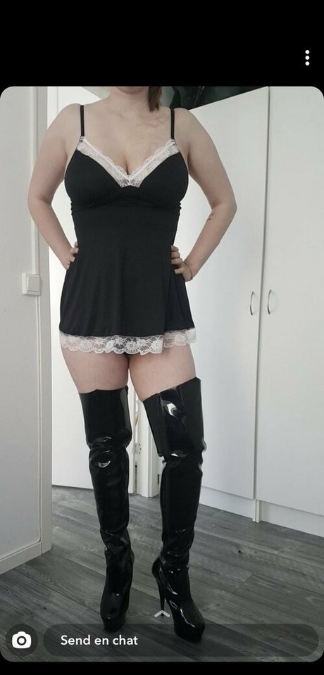 大きなお尻と巨乳のオンリーファンズ 美しいxxx 写真