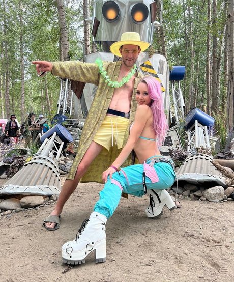 Jessu 裸の女優 写真