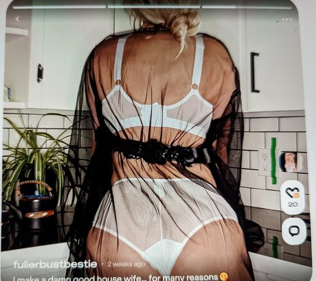 曲線美のクーガーOnlyFans HD 写真