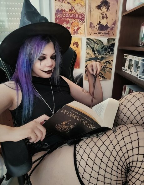 日本の女子高生OnlyFans アートポルノ 画像