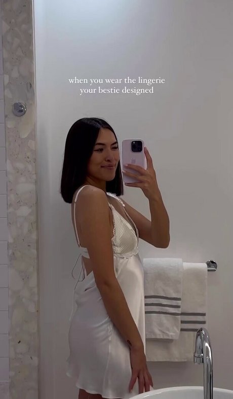 小人の裸OnlyFans ホット 写真