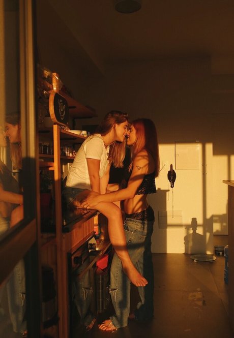 Gabi Stacenco 無料モデル 写真