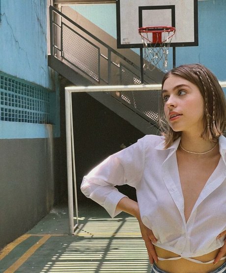 Gabi Stacenco ポルノスター トップ ギャラリー