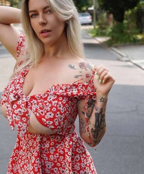 男性TikTokスターOnlyFans ホットxxx ギャラリー