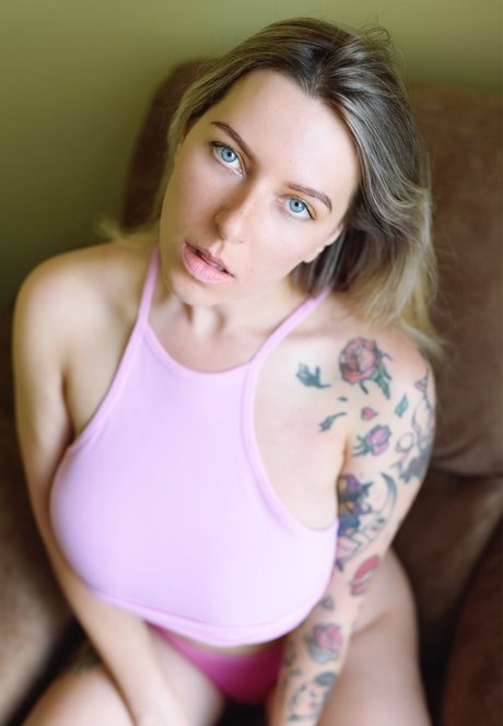 義母オンリーファンズ アートポルノ ギャラリー