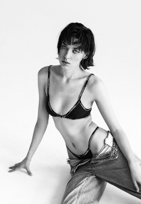 Lila M Lilaanie ヌード女優 写真