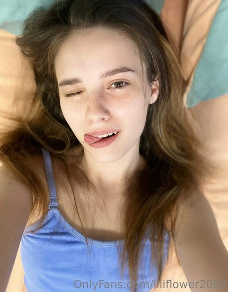 liliflower2002 ポルノスター 美しい ギャラリー