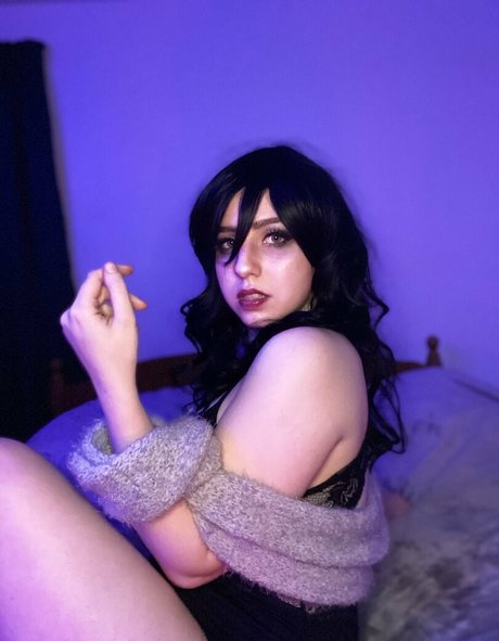 rayafterhours 最高のスター ギャラリー