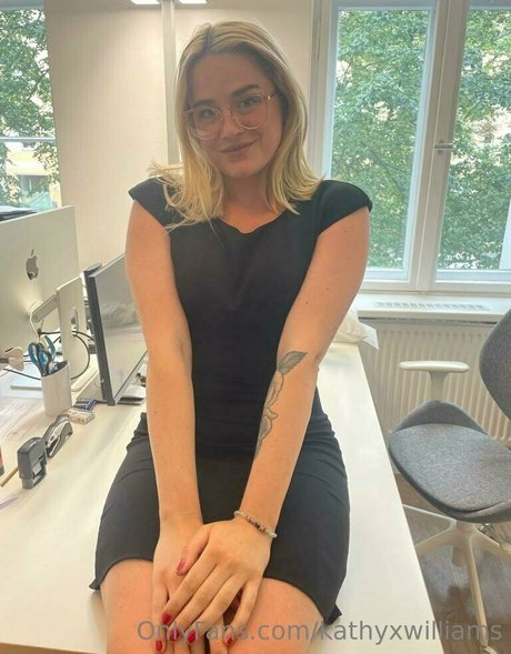 kathyxwilliams 裸のポルノスター 画像