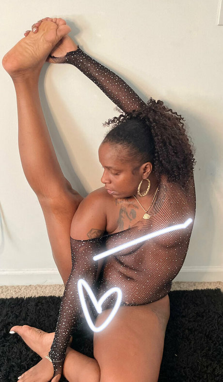 yulovecoffee 素敵なポルノスター ギャラリー