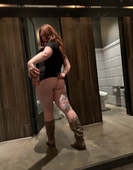 ママの足OnlyFans 素敵 写真