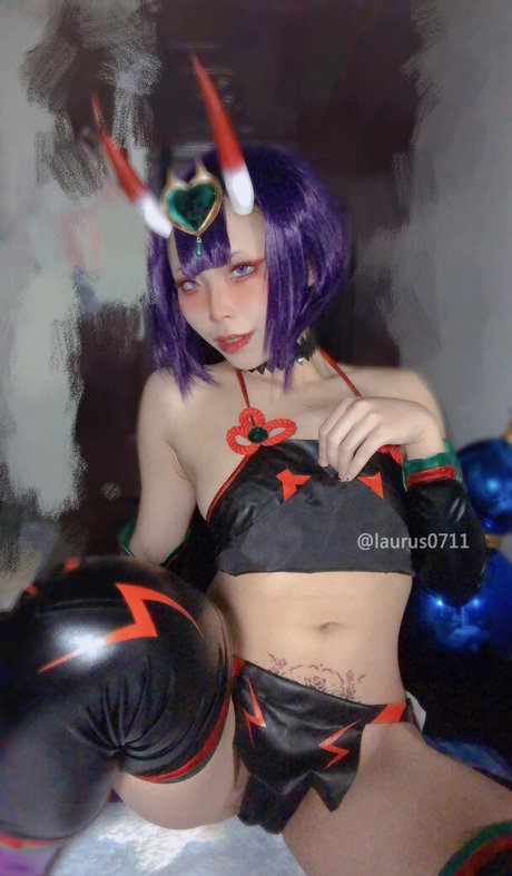 痩せたアジア人ティーン OnlyFans 素敵 写真