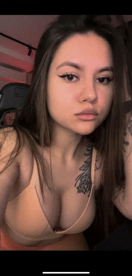 olesyaliberman 高品質モデル 写真