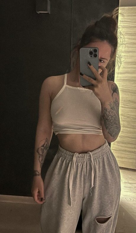 olesyaliberman トップ女優 画像