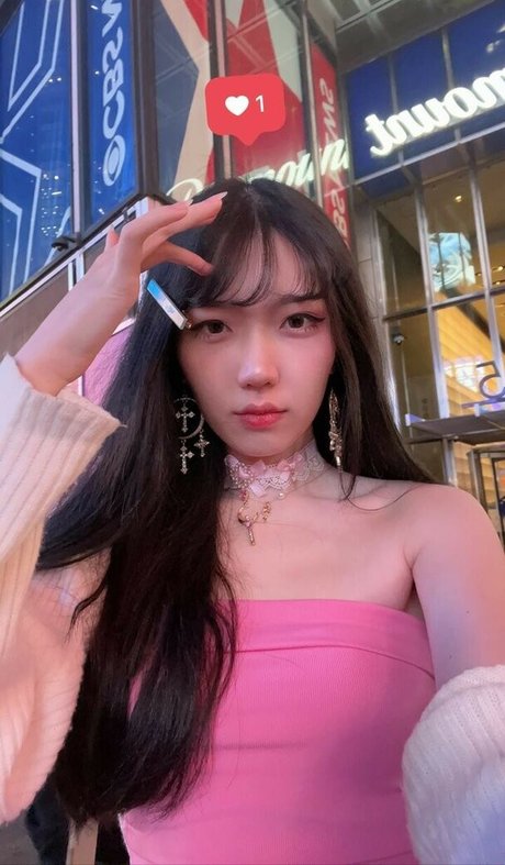 glihttr ポルノスター 画像