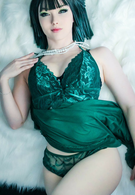 Chameleah 裸モデル 写真