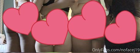 スマイルオンリーファンズ セクシーヌード 画像