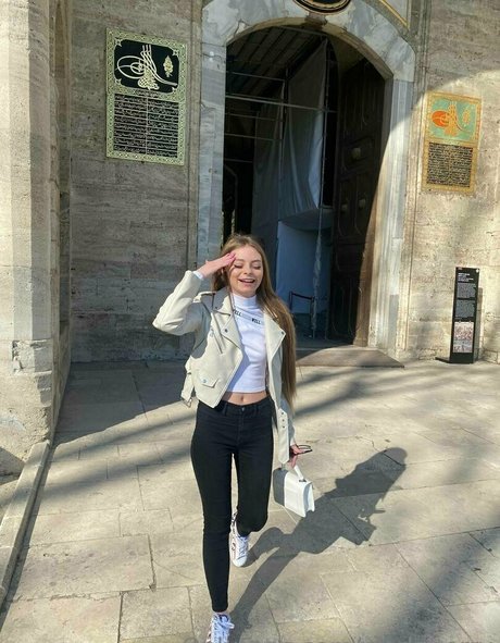 vladaberry アダルト女優 画像