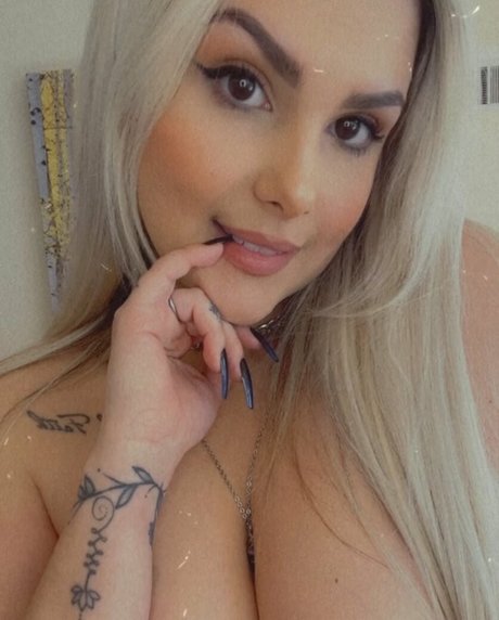 Caterina Thome ポルノスター 可愛い 写真