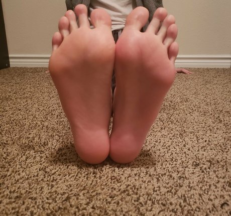 ダーティトークオンリーファンズ 無料アダルト 画像