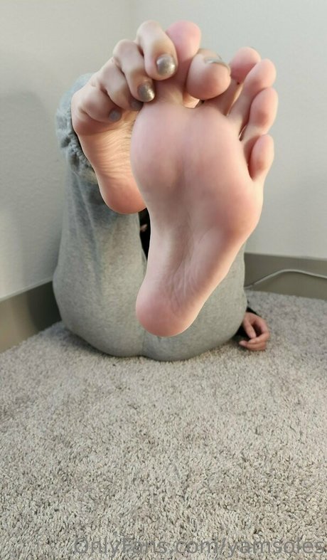 YamSoles ポルノスター ヌード 写真