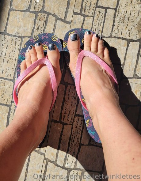 ballettwinkletoes 女優 写真