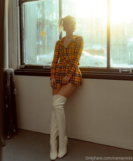 namanicks スター ヌード 写真