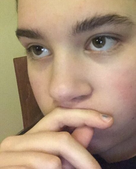 お金 オンリーファンズ エロ ギャラリー