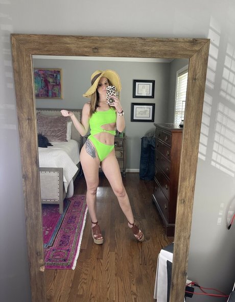 ポーグエボニーオンリーファンズ えろた ギャラリー