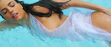 Emanuelle Araujo 素敵なスター 写真