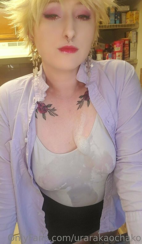 urarakaochako トップモデル 写真