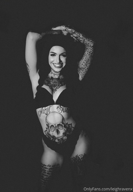 セクシーな黒人オンリーファンズ ホットセクシー ギャラリー