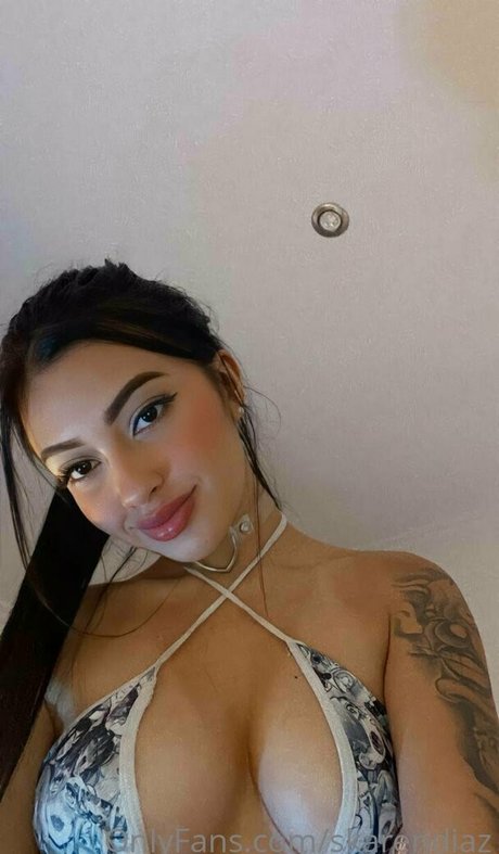 karenxdiaz ホットスター 写真