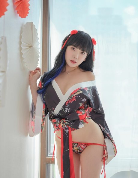 おばあちゃんの熟女OnlyFans ヌード 画像
