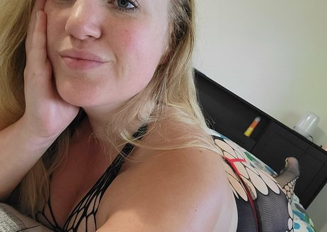 chesticles fab セックスモデル 写真