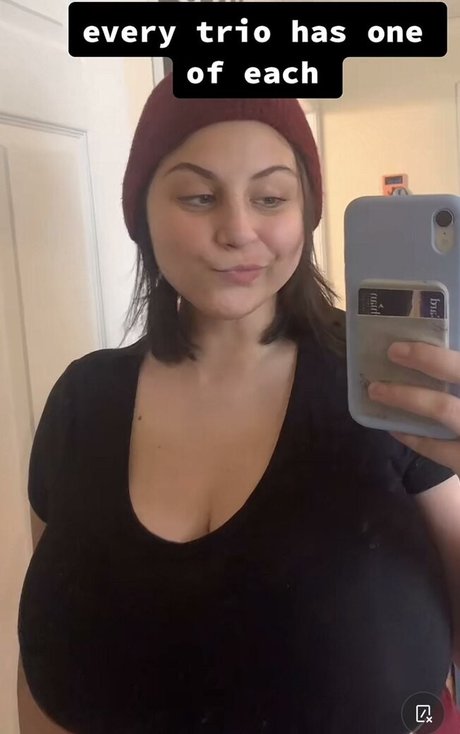 義理の妹オンリーファンズ ホット裸 ギャラリー