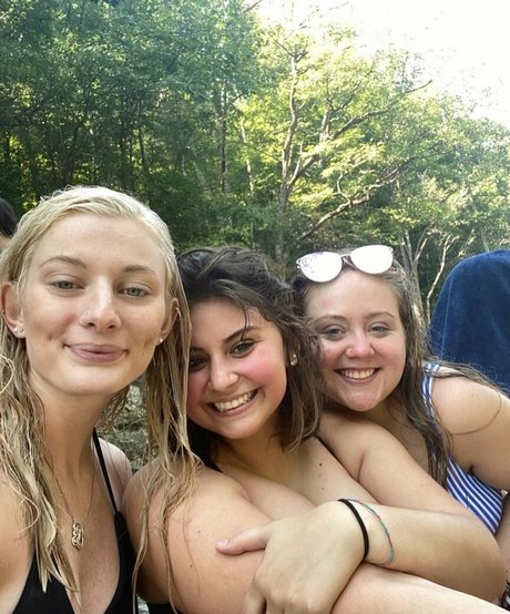 Caroline Casbon 最高のスター 写真