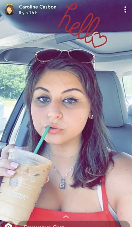 Caroline Casbon セクシーなスター 写真