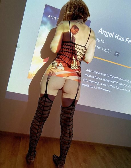 upbunni アダルトモデル アーカイブ