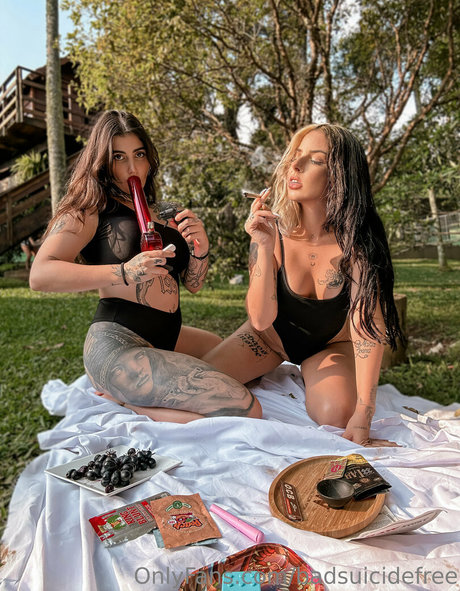 金髪レズビアンオンリーファンズ ベスト アーカイブ