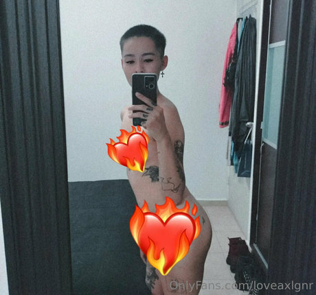 loveaxlgnr 独占女優 写真