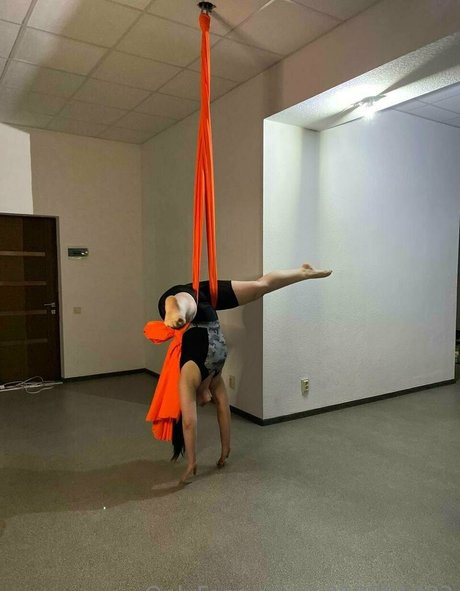 アジア人 BBC オンリーファンズ アートxxx 写真