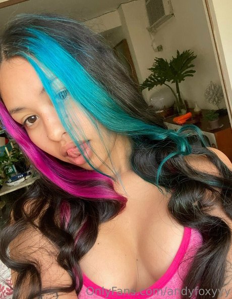 曲線美のランジェリーOnlyFans えろた 画像