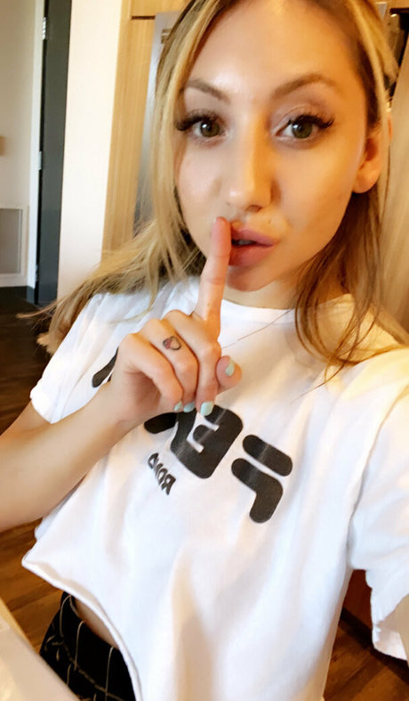 50歳のOnlyFans ホット裸 ギャラリー