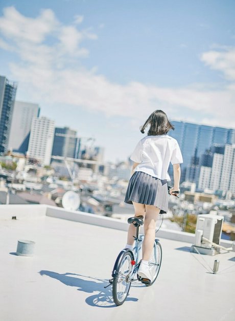 本物の教師オンリーファンズ ポルノグラフィック 写真