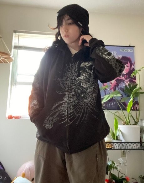 Amberthevalkyrie XXXモデル 写真