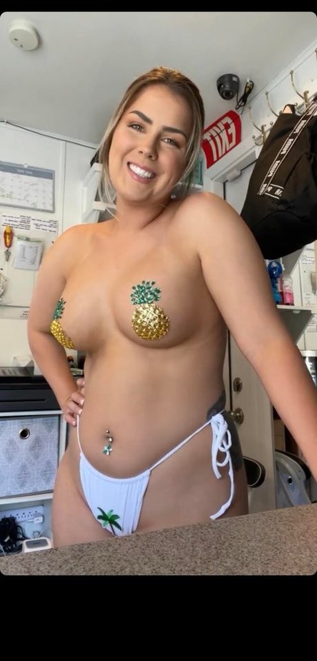 bellakristina アートモデル 画像