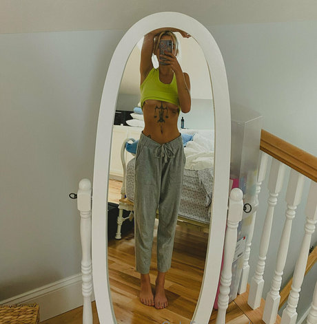 ウェブカメラ オンリーファンズ 美しいヌード アーカイブ