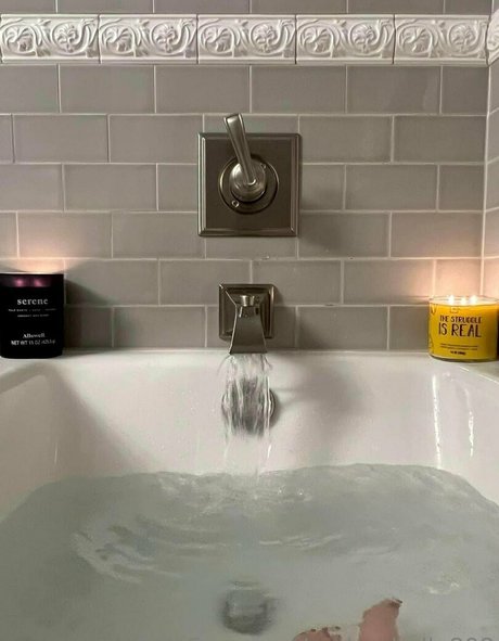 asmr ジンジャー オンリーファンズ 可愛い 写真